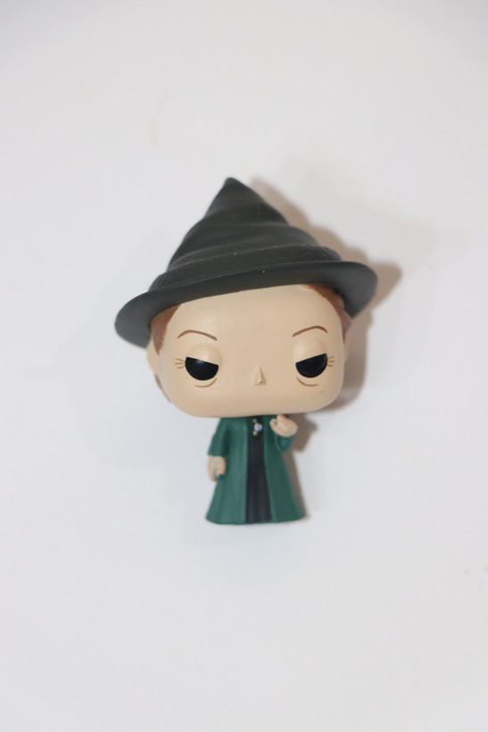 فیگور فانکو پاپ مینی پروفسور مینروا مکگاناگال ۴ سانتی | Harry Potter
