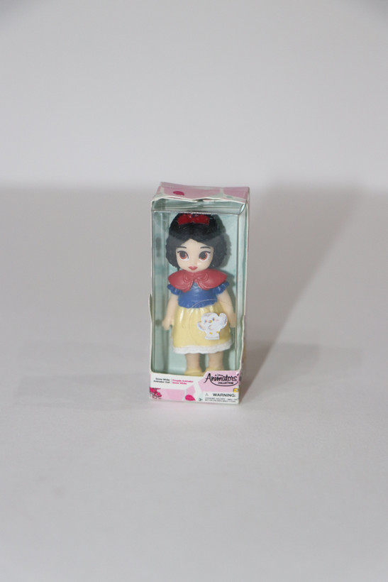 فیگور سفید برفی مینی برند ۵ سانتیمتری | Snow White Mini Brand